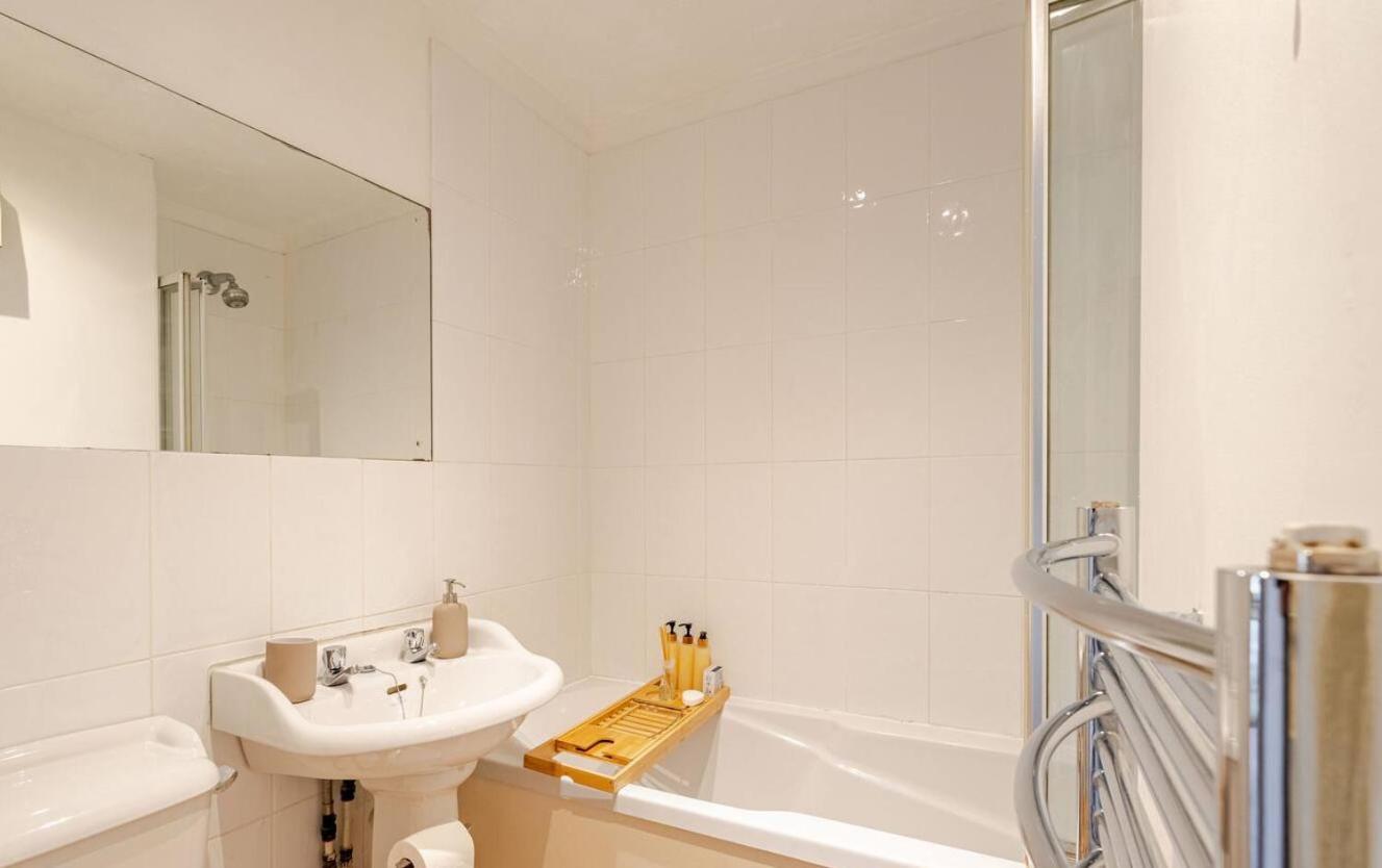 Stylish In Canary Wharf - Perfect For Business Appartamento Londra